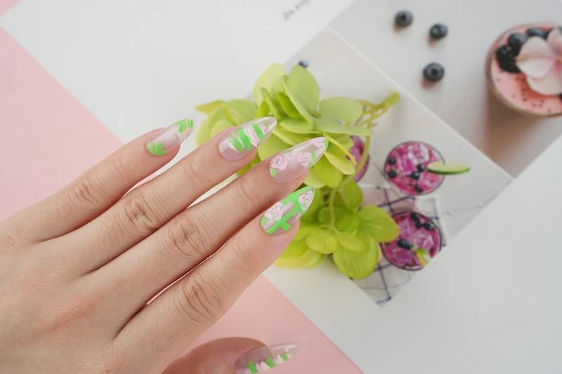 Gel &agrave; l'huile de peintre multicolore&nbsp;&ndash; Cr&eacute;ez un nail art de paysage de r&ecirc;ve
